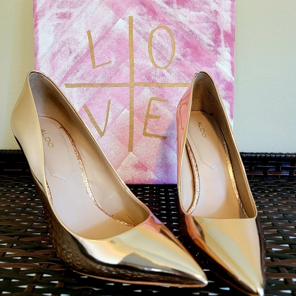 Aldo Rose Gold 'Stressy' Pointed Toe Heels- size 9 - Picture 2 of 8